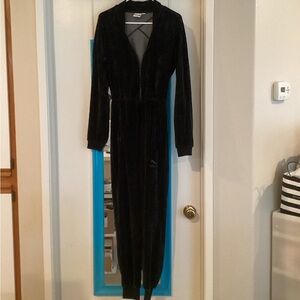 Puma Green Velour Jumpsuit Long Sleeves Zipper Front V-neck Size M